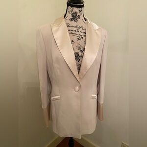 HOLIDAY PERFECT Sunny Choi Cream Tuxedo Blazer w Silk Lapels & Cuffs Sz 10